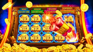 erek2 53 mobile app interface showing football markets and live casino tables